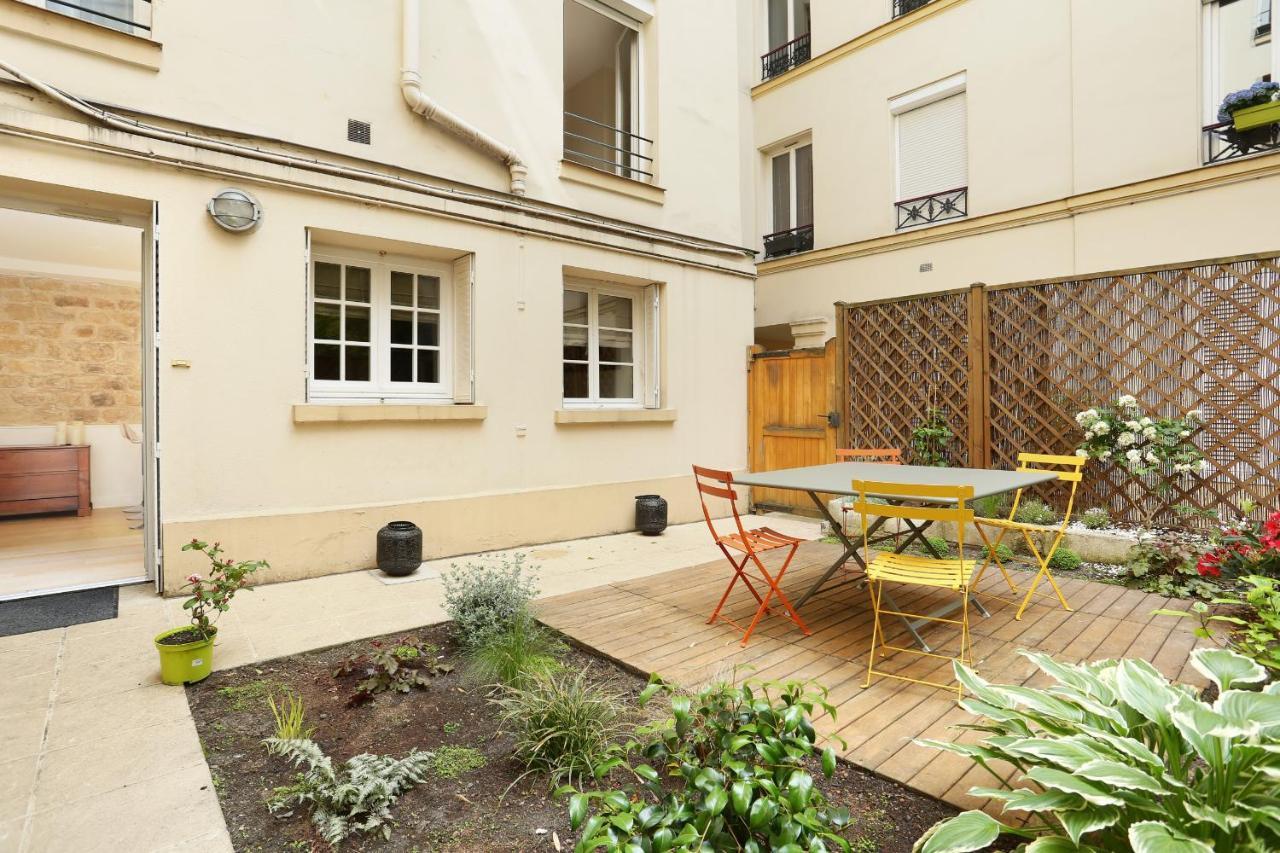 Apartment Champs Elysees By Studio Prestige Париж Екстериор снимка