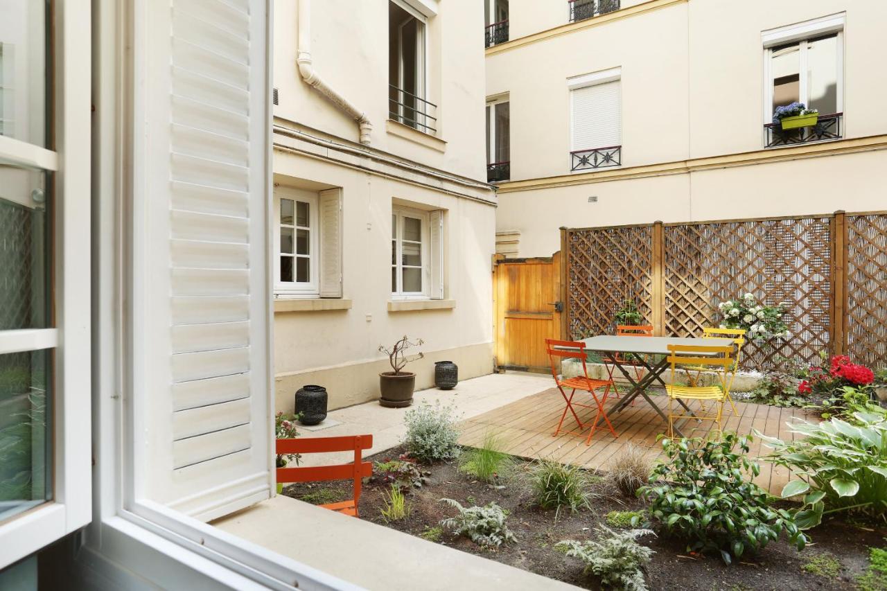 Apartment Champs Elysees By Studio Prestige Париж Екстериор снимка