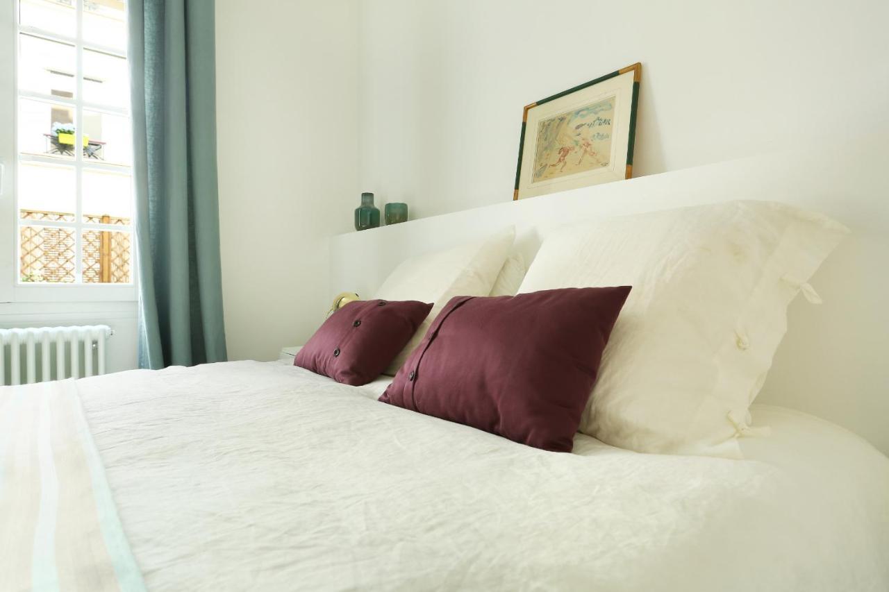 Apartment Champs Elysees By Studio Prestige Париж Екстериор снимка